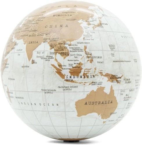 Revolving globe self - globe,