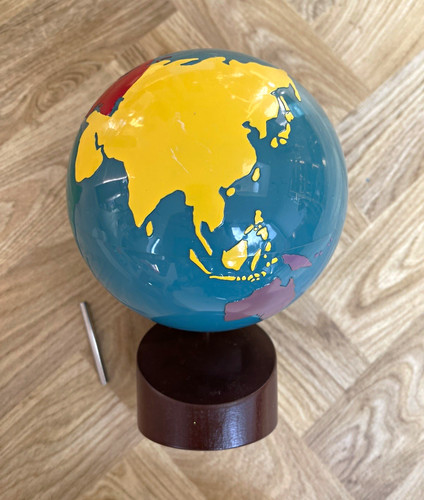 Absorbent minds montessori - minds,